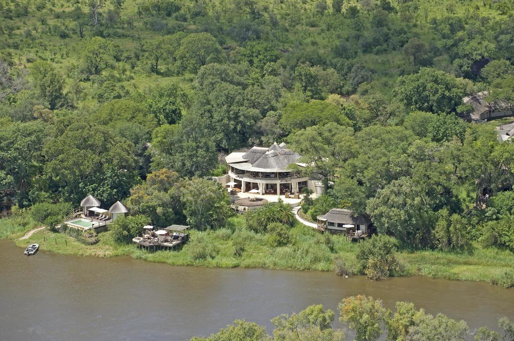 Villa Sanctuary Sussi & Chuma à Livingstone Extérieur photo